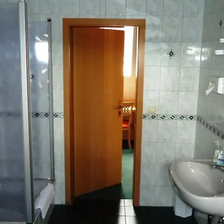 Szálloda Krone Niederstotzingen