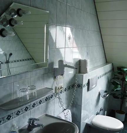 Krone 3* Niederstotzingen