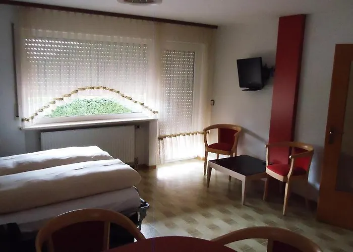 Krone 3* Niederstotzingen